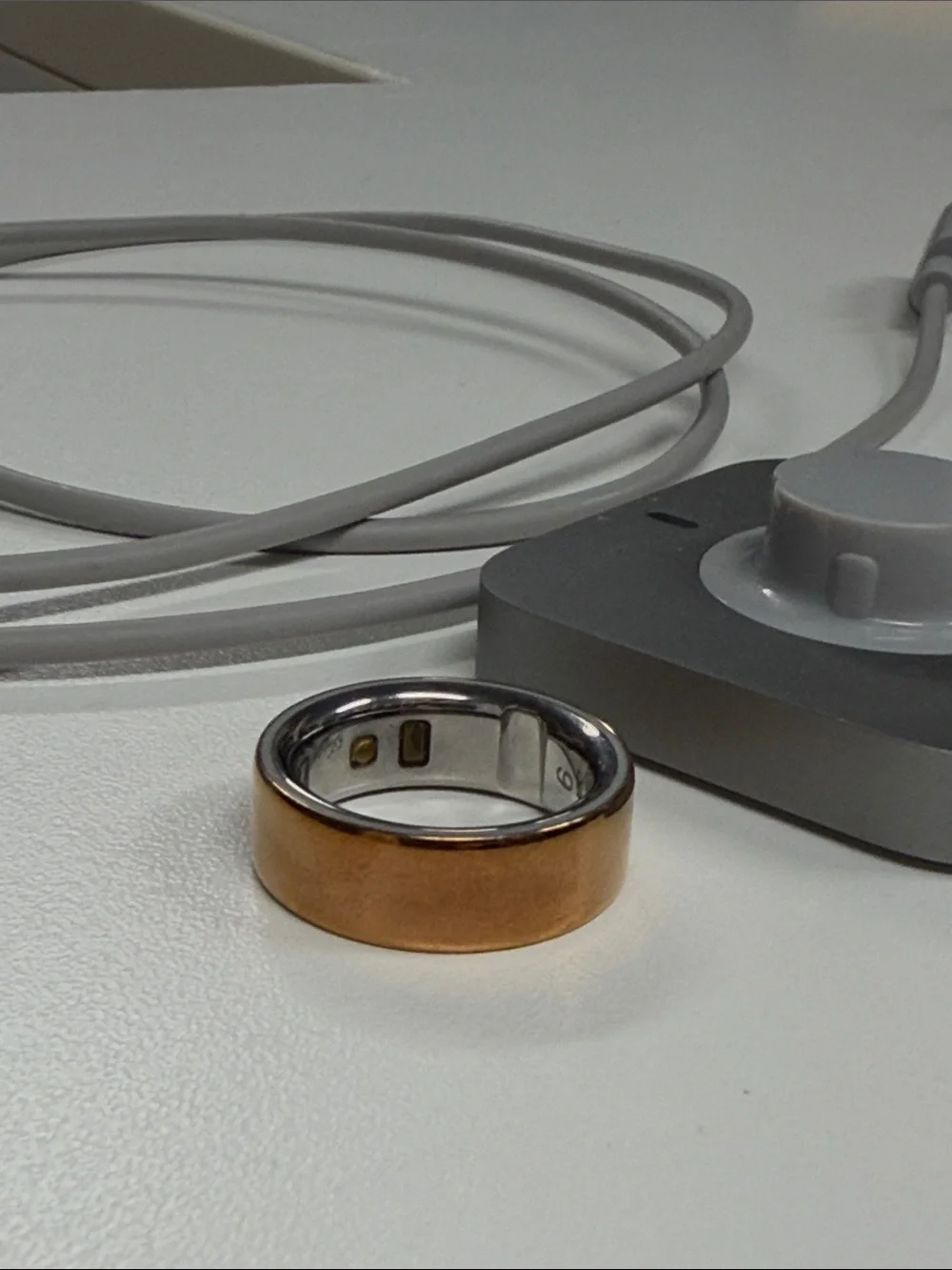 Oura Smart Ring 4 in Rose Gold size 9